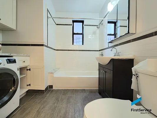 Rented by FirstService Realty (legacy) | media 9