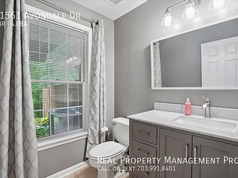 11561 Avondale Dr — Photo 30