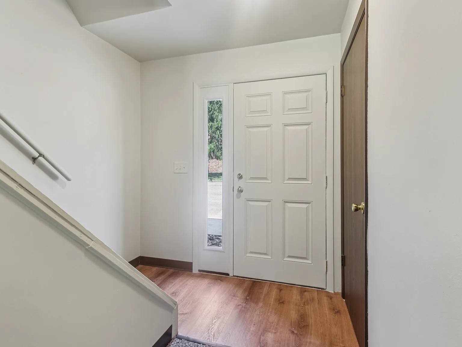 Valley Park Townhomes — Photo 4