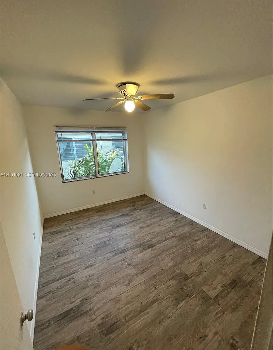 Lake View Sub Amd — Photo 4