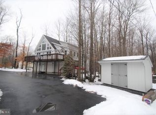 169 Tenicum Trl, Pocono Lake, PA 18347