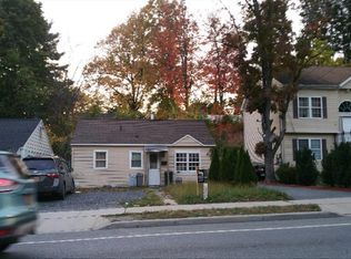 231 Robinson Ave, Newburgh, NY 12550