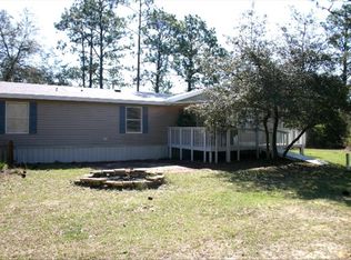 4236 Whippoorwill Dr, Holt, FL 32564