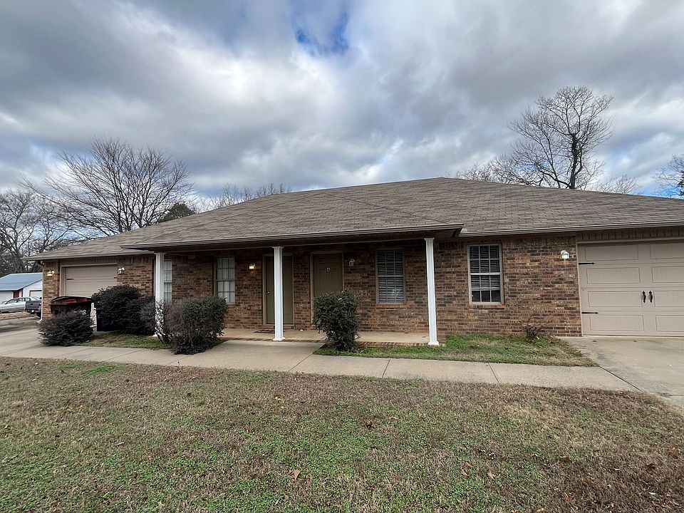 1st image of 918 Sequoyah Way #A