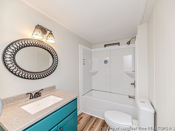 17th image of this home