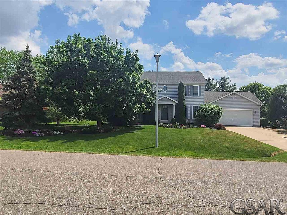 1st image of 267 Clover Brook Dr