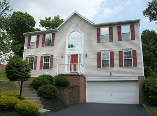 103 Snowcap Dr, Mars, PA 16046