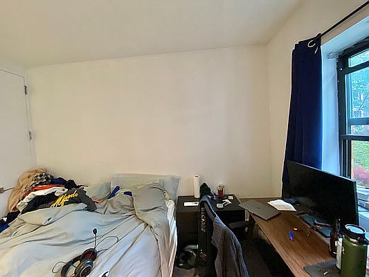 5th image of 69 Ten Eyck St #2J