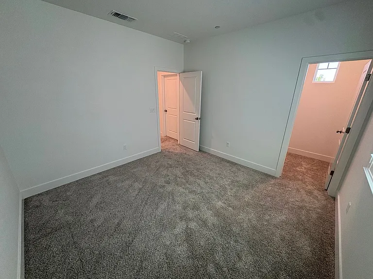 284 Bear Creek Dr — Photo 28