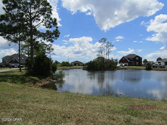 3rd image of 857 Plantation Way