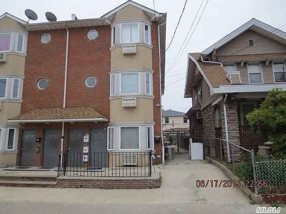2nd image of 9546 110th St