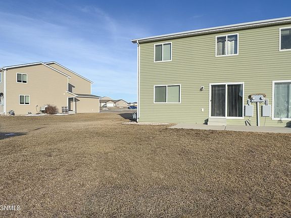 3rd image of 330 Adeline Dr