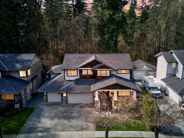 13295 233rd St, Maple Ridge, BC V4R 2W6