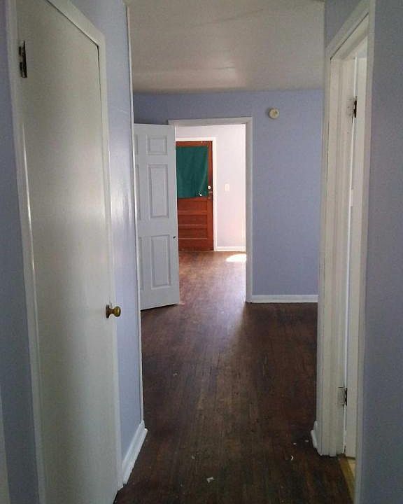 1st image of 402 E Snider St APT 3