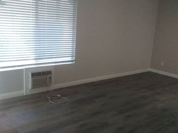 3rd image of 20819 Elaine Ave APT 101