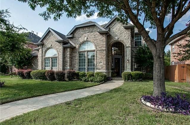 1st image of 519 Water Oak Dr