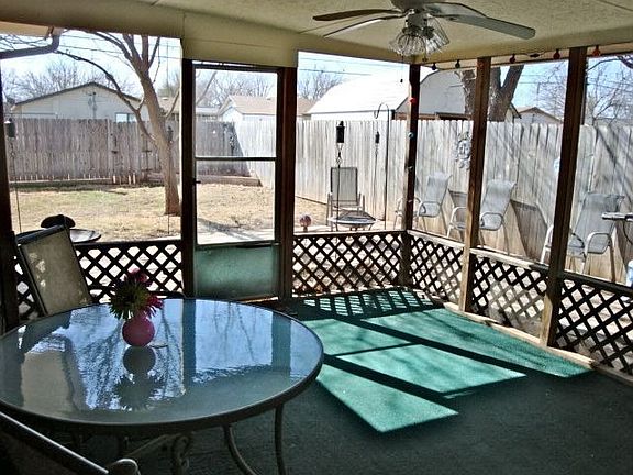 5th image of 207 Glasgow Dr