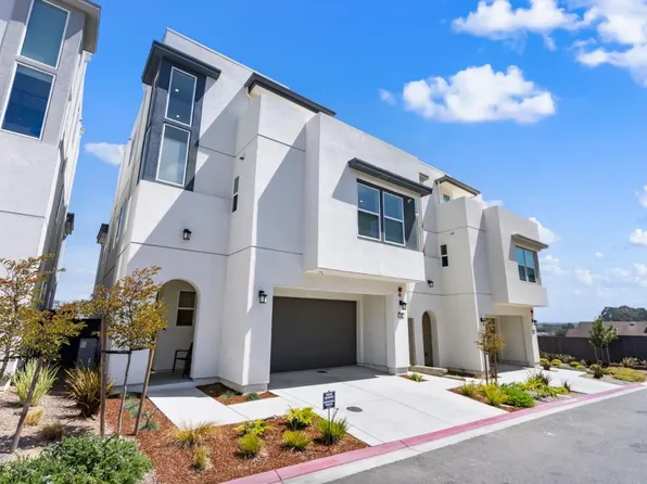 102 Crape Ct, Daly City, CA 94014