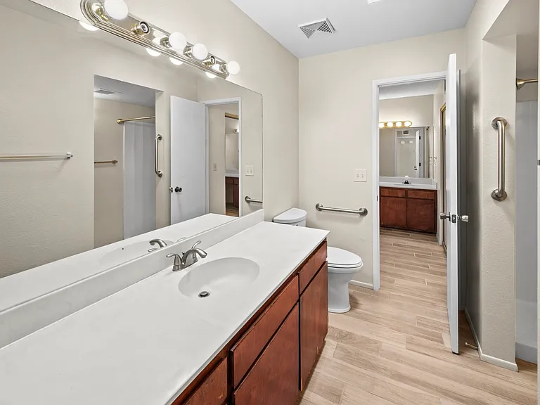 6109 N Zorrela Segundo — Photo 34