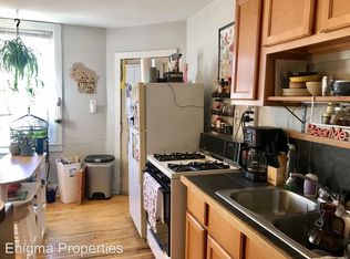 816 E Clarke St APT 5A, Milwaukee, WI 53212