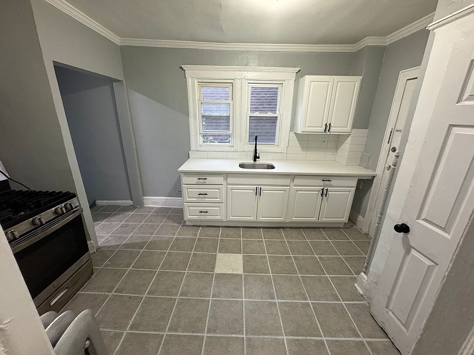 1st image of 54 Princeton St #3C