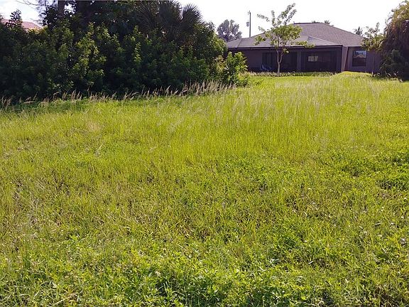 2nd image of 4625 Agualinda Blvd
