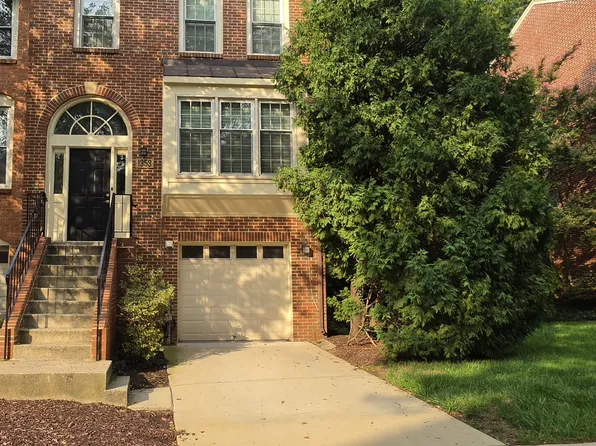 1353 Templeton Pl, Rockville, MD 20852