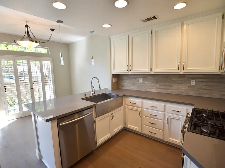 140 Montara Dr — Photo 12
