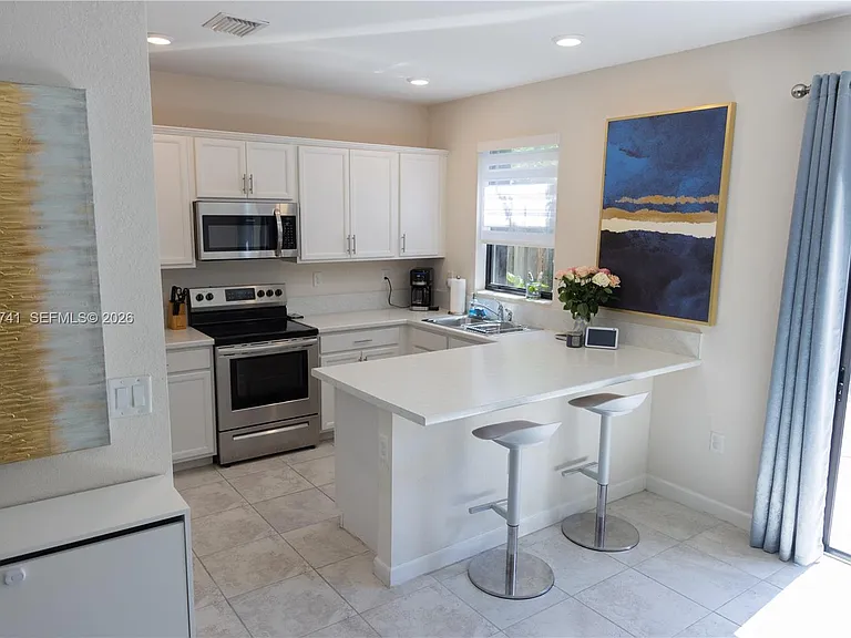 24950 SW 114th Ave — Photo 4