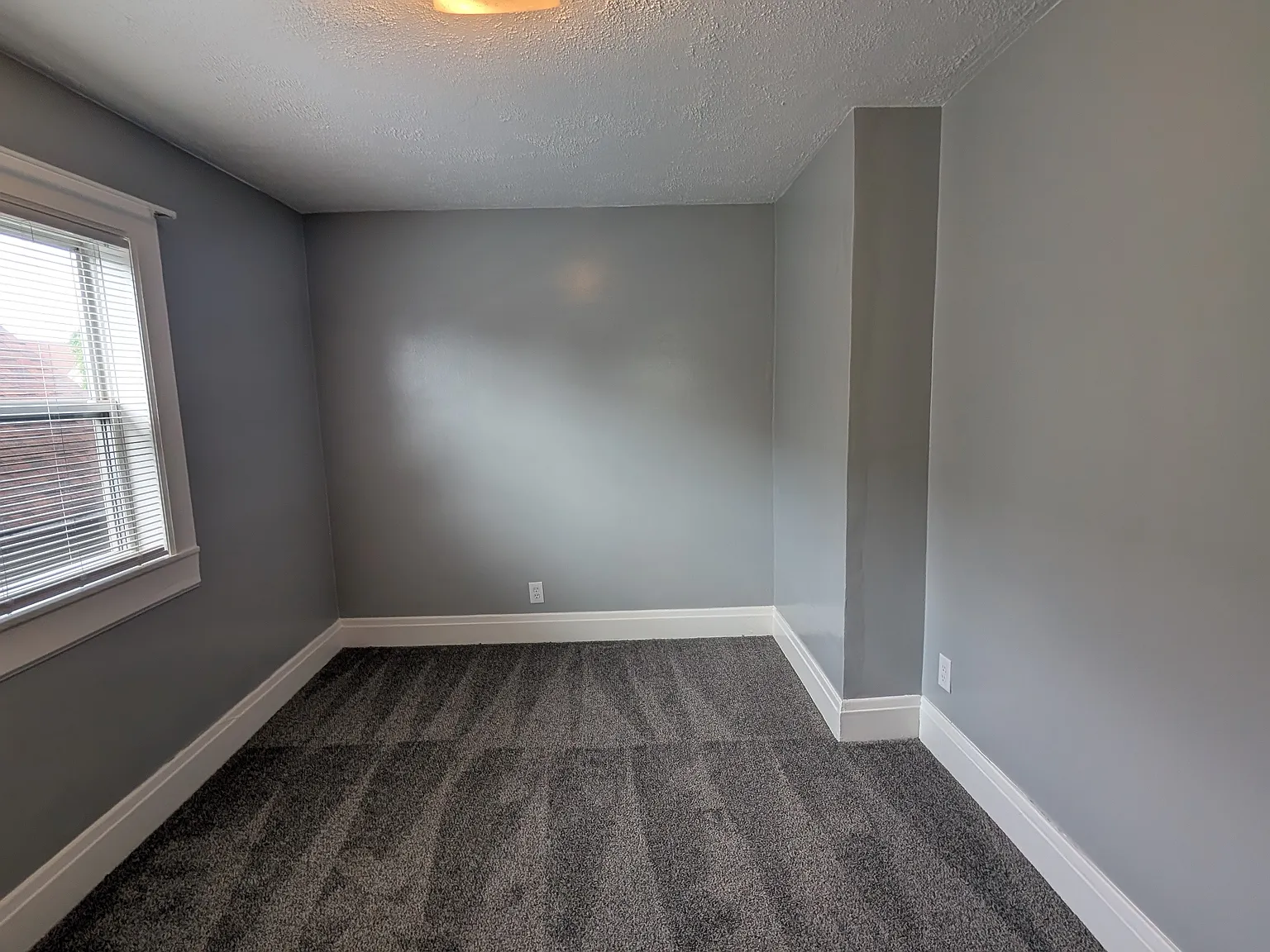 50 Junior Ave — Photo 2