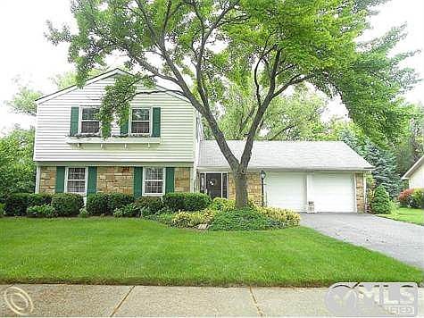 NICE CURB APPEAL