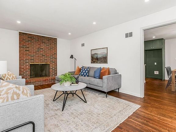 3rd image of 10018 McGee St