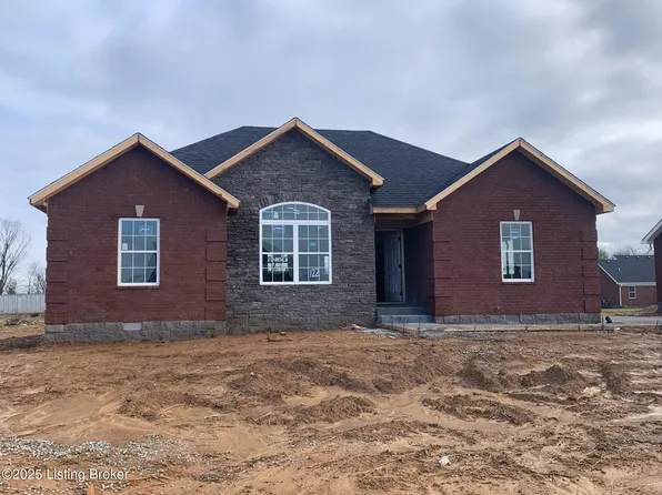 104 Flagstaff Dr, Coxs Creek, KY 40013