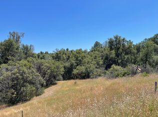 29 Hangtree Ct, Oakhurst, CA 93644