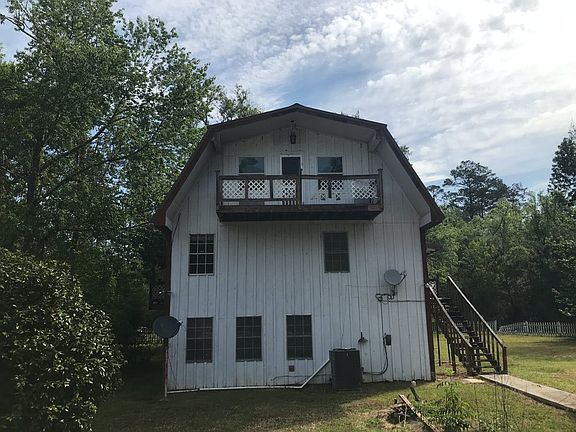 3rd image of 50014 Trillium Ln
