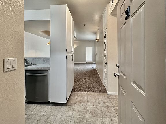 4th image of 535 Magnolia Ave Unit 314