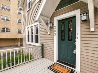 2-209 Marengo Ave #2, Forest Park, IL 60130
