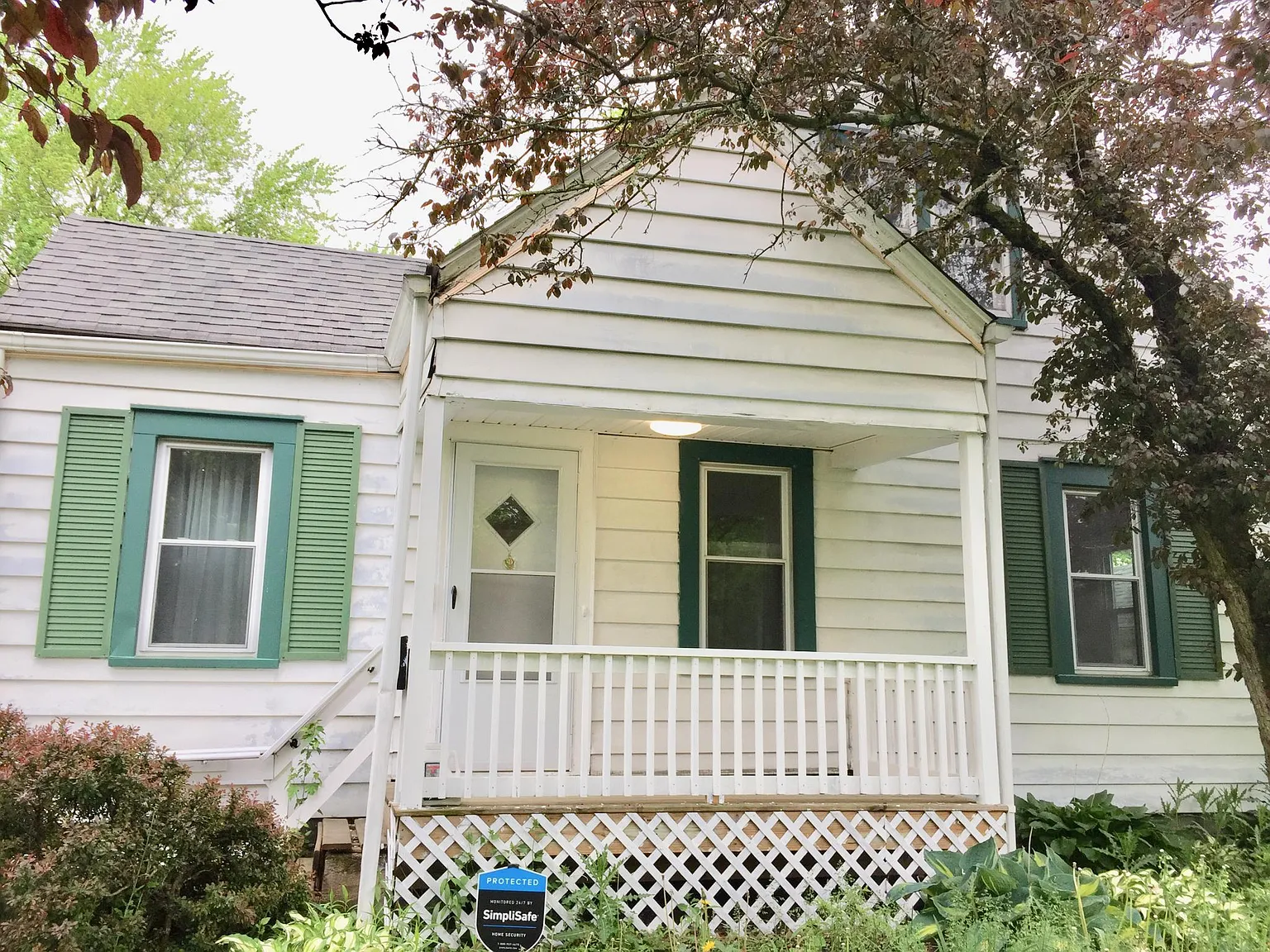 234 Rosemont Ave photo 1