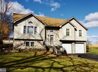 398 Snyder Rd, Reading, PA 19605