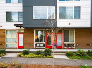 517 NW 70th St, Seattle, WA 98117