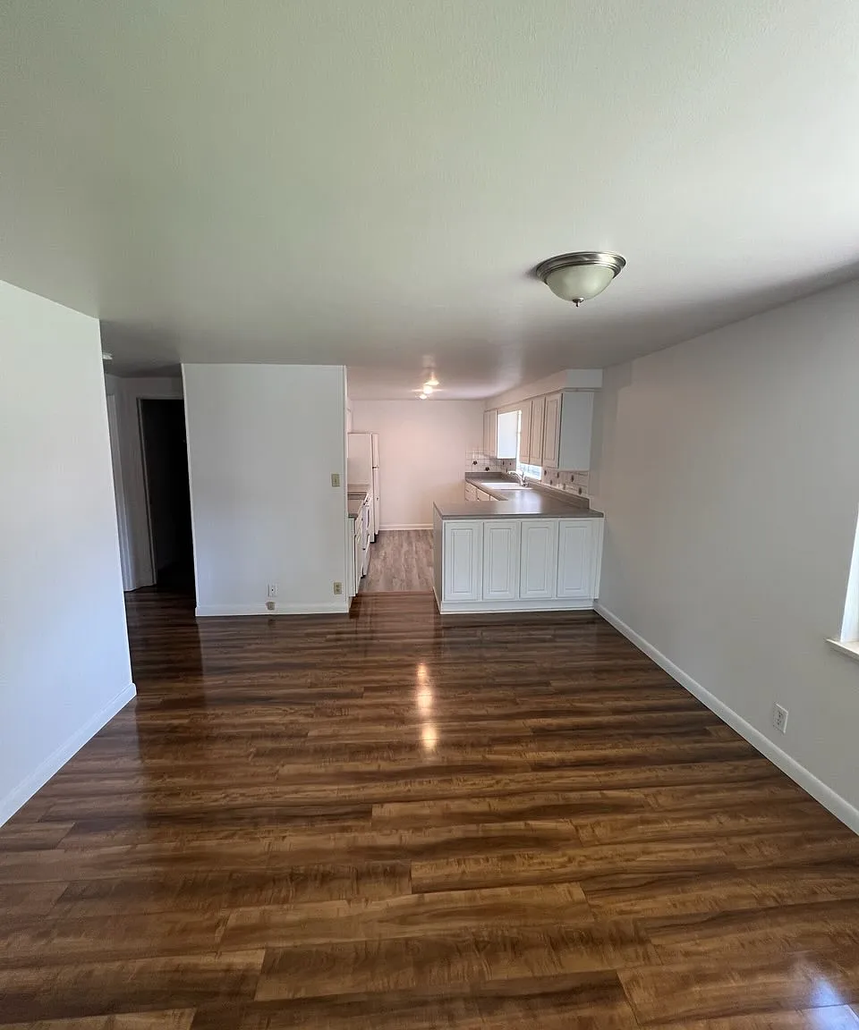 2101 N 10th, Unit B — Photo 4