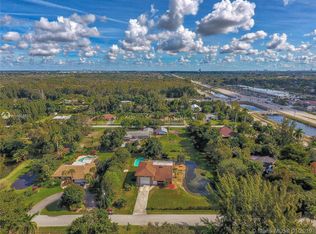 4450 SW 102nd Ave, Davie, FL 33328