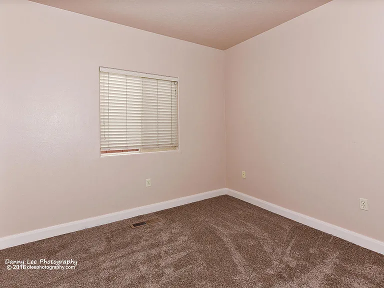 700 N Main St — Photo 4