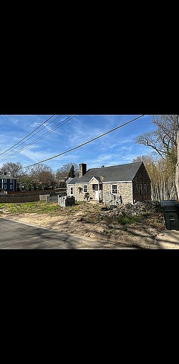 2nd image of 2707 Stonewall Ave
