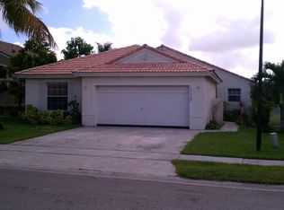 19286 SW 5th St, Pembroke Pines, FL 33029
