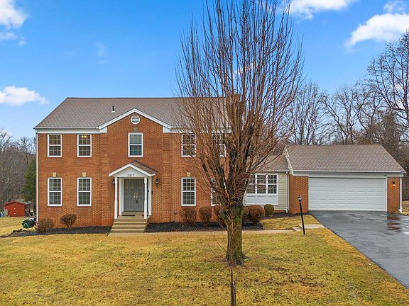 2nd image of 5917 Willow Knoll Dr
