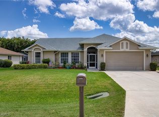 17261 Trappers Dr, Fort Myers, FL 33967