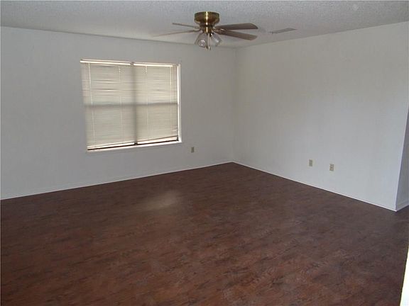 2nd image of 573 E North 10th St