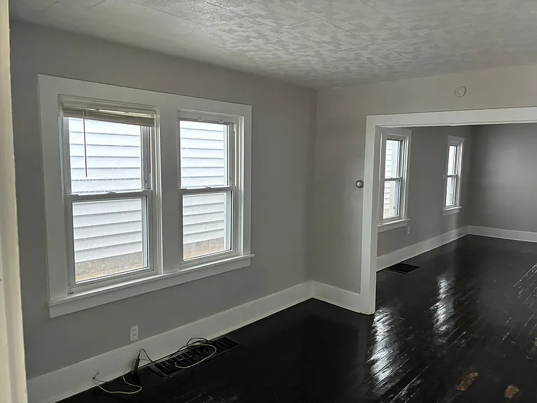 112 Schley Ave — Photo 12