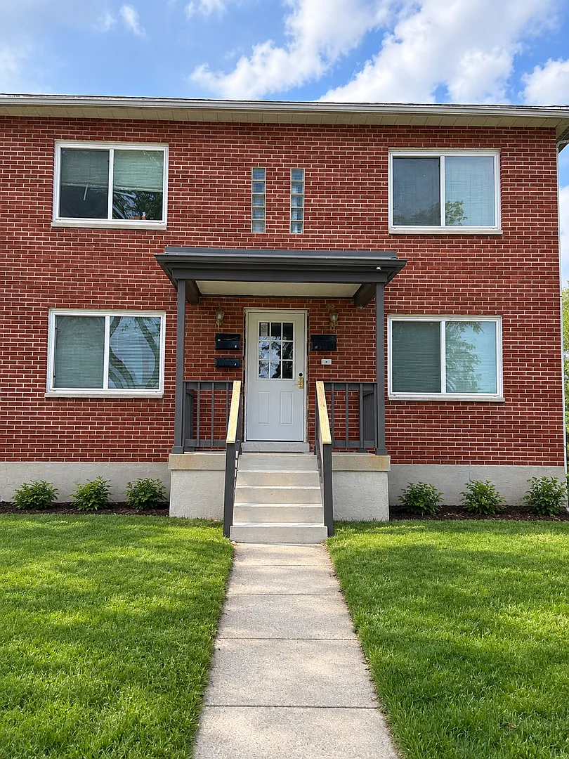 2825 San Rae Drive — Photo 1